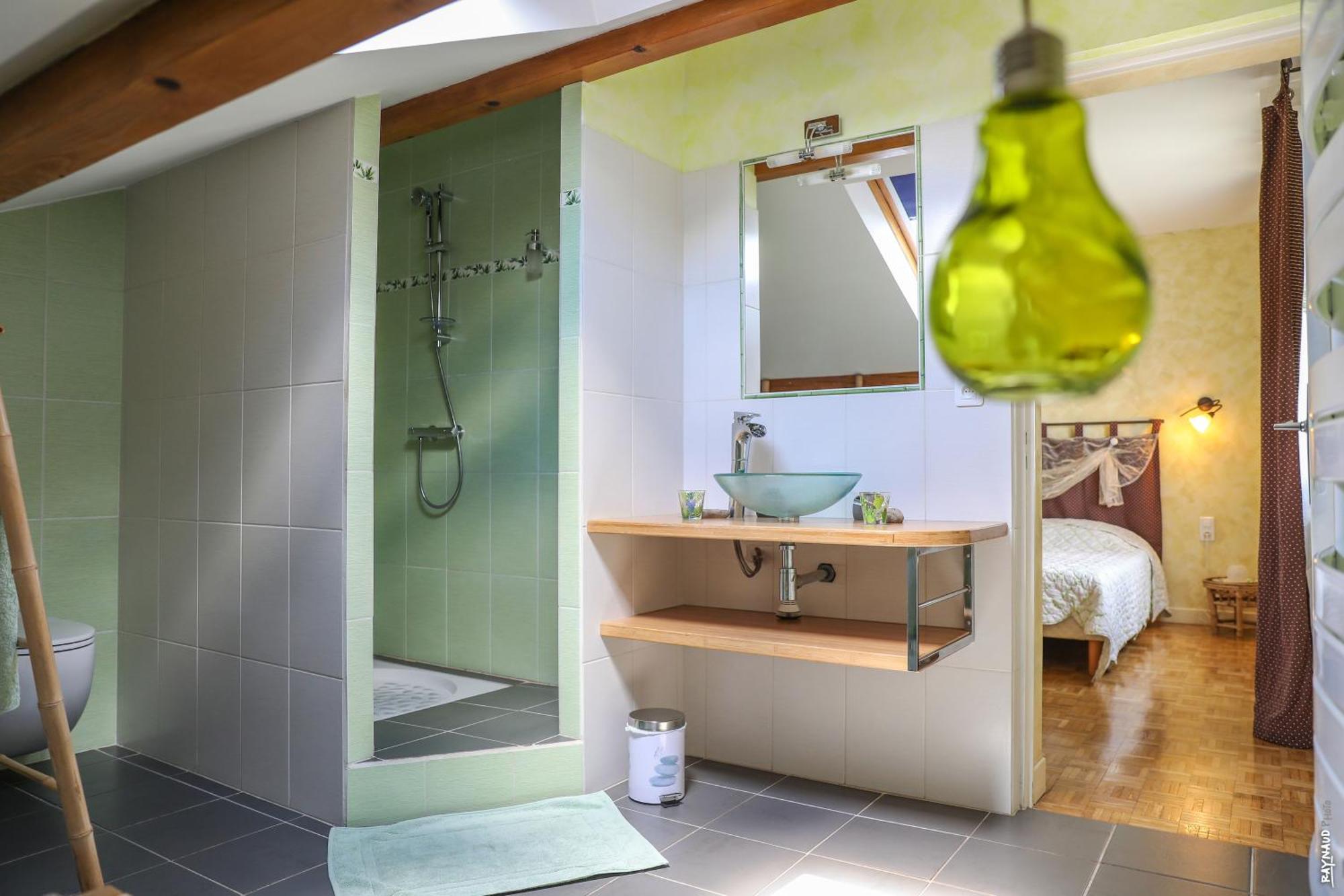 Le Nid De L'Ecureuil Bed and Breakfast Brens  Kamer foto
