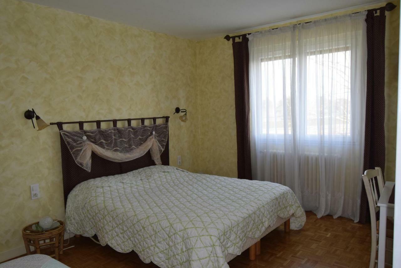 Le Nid De L'Ecureuil Bed and Breakfast Brens  Buitenkant foto