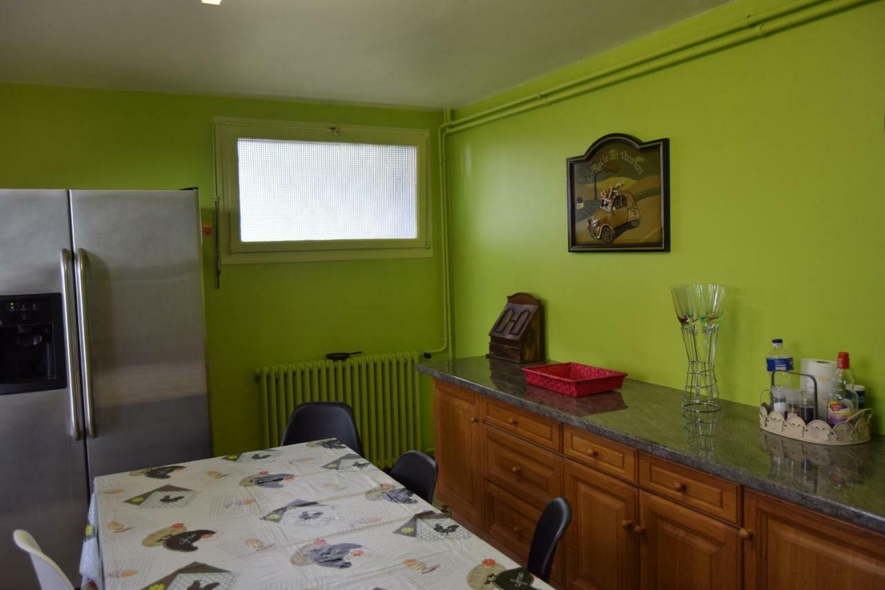 Le Nid De L'Ecureuil Bed and Breakfast Brens  Buitenkant foto
